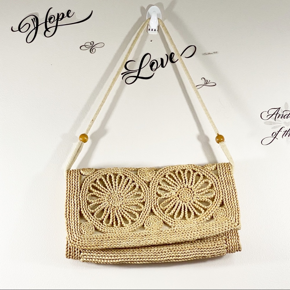 Straw bag/ clutch